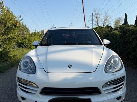 Porsche Cayenne 2013