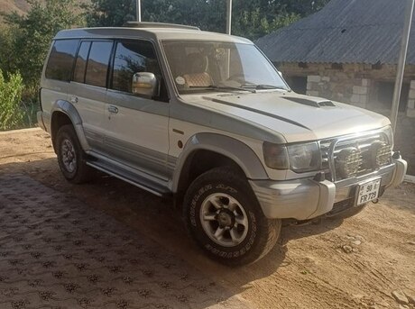 Mitsubishi Pajero 1994