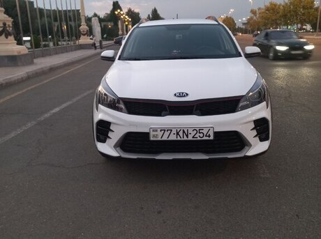 Kia Rio X-Line 2021
