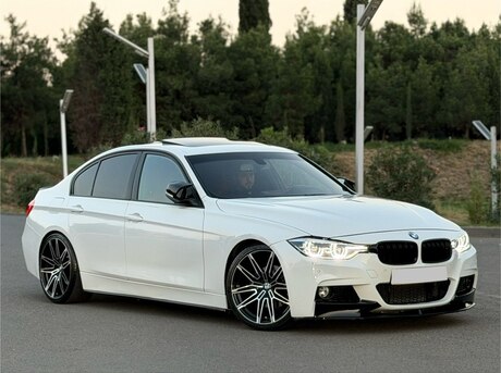 BMW 328 2013