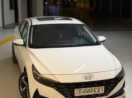 Hyundai Elantra 2023