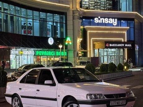 Peugeot 405 2020