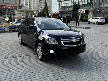 Chevrolet Cobalt 2023