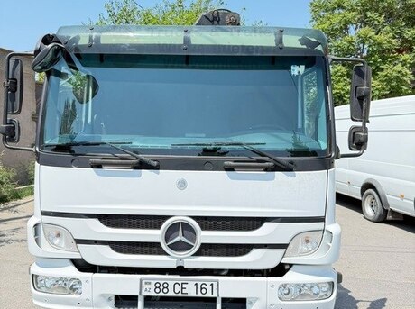 Mercedes Atego 818 2013