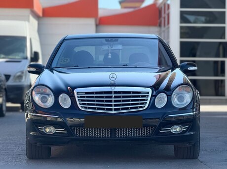 Mercedes E 220 2004