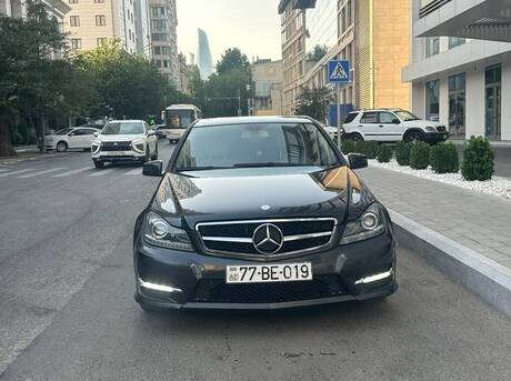Mercedes C 250 2011