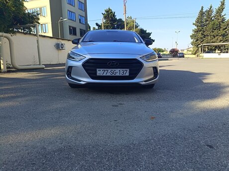 Hyundai Avante 2016