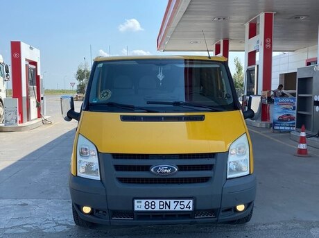 Ford Transit 2011
