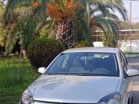 Opel Astra 2005