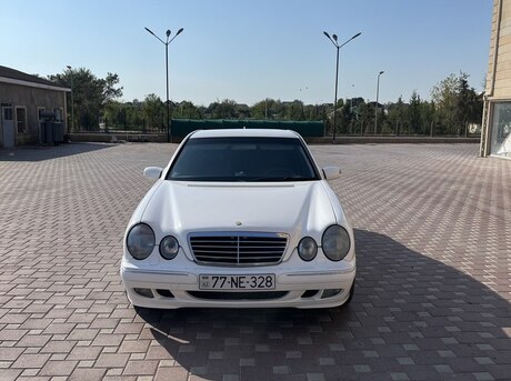 Mercedes E 320 2001