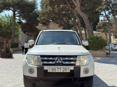 Mitsubishi Pajero 2007