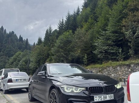 BMW 330 2016