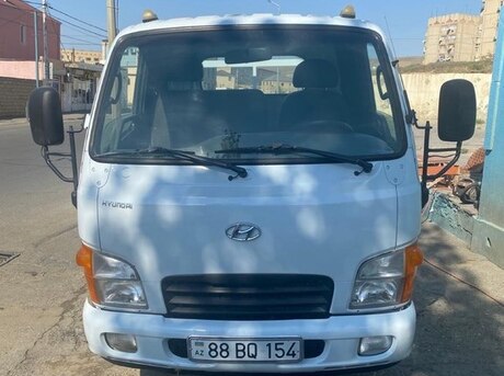 Hyundai  2017