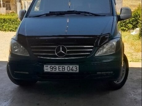 Mercedes  2005