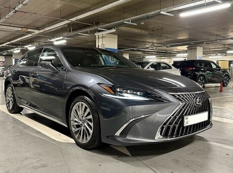 Lexus ES 300h 2024