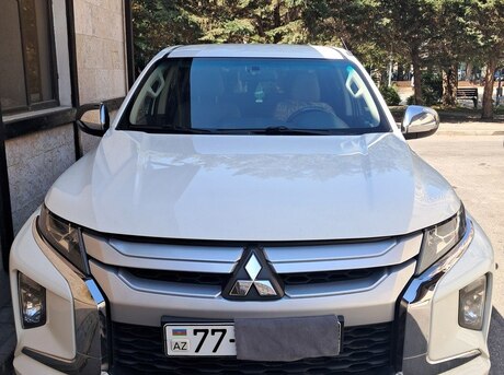 Mitsubishi L200 2020