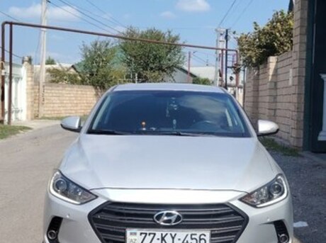 Hyundai Avante 2016