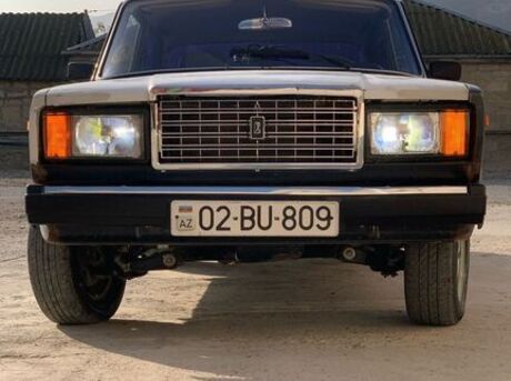 LADA (VAZ) 2107 2005