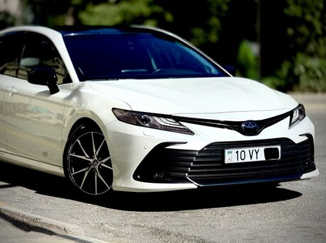 Toyota Camry 2022