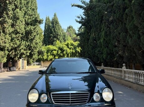 Mercedes E 320 2001