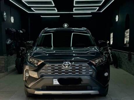 Toyota RAV4 2021