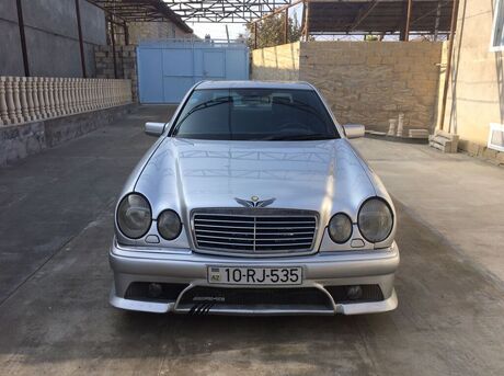 Mercedes E 280 4MATIC 1996
