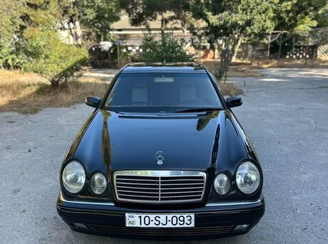 Mercedes E 240 1999