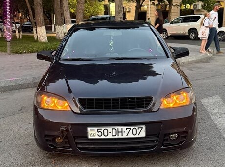 Opel Astra 2000