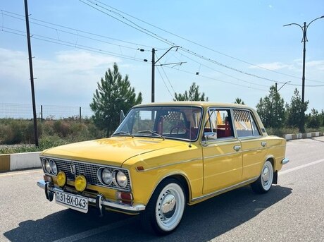 LADA (VAZ) 2103 1981