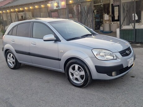 Kia Rio 2005