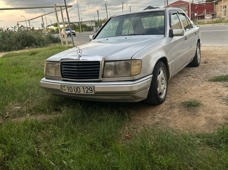 Mercedes 220 E 1992