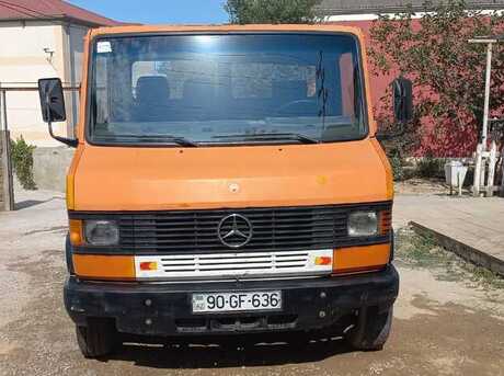 Mercedes 609 D 1992