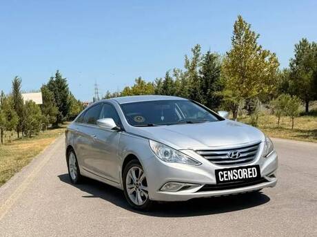 Hyundai Sonata 2012