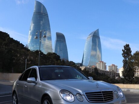 Mercedes E 200 2006