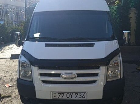 Ford Transit 2010