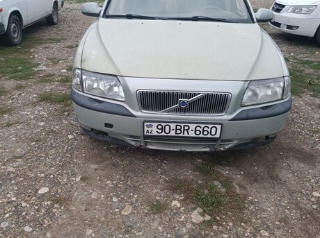 Volvo S80 2000