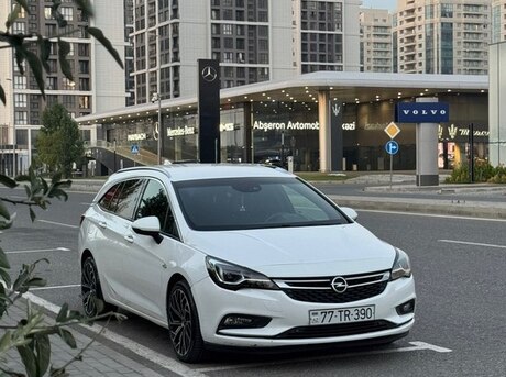 Opel Astra 2016