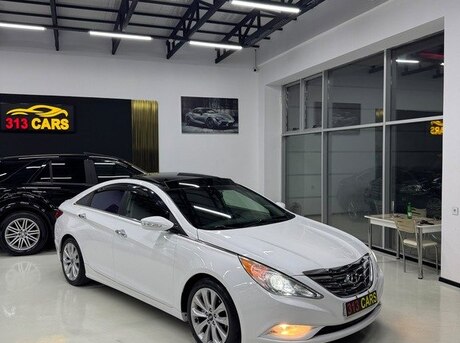 Hyundai Sonata 2012