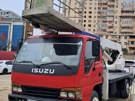 Isuzu NPR 66 L 2004