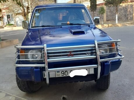 Mitsubishi Pajero 1993