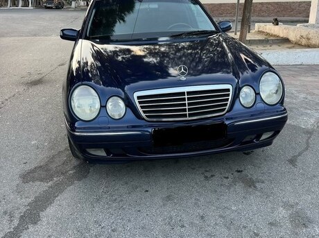 Mercedes E 270 2000