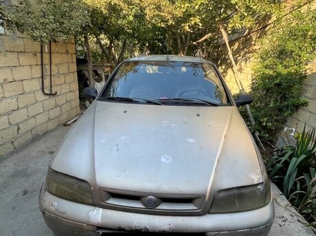 Fiat Albea 2003