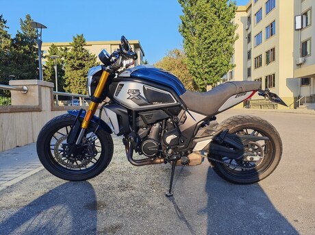 CFMOTO 700 CL-X Heritage 2022