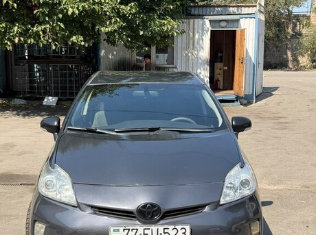 Toyota Prius 2012