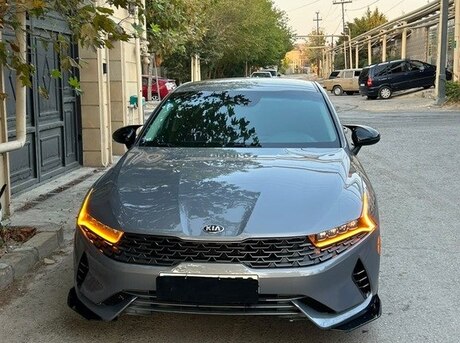 Kia K5 2021