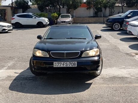 Nissan Maxima 2000