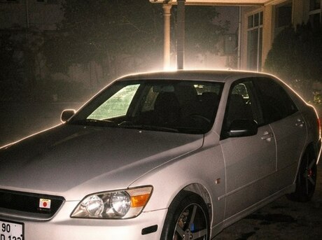 Lexus IS 200 1999