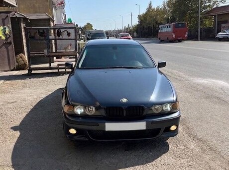 BMW 523 1998