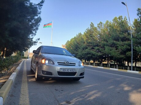 Toyota Corolla 2005