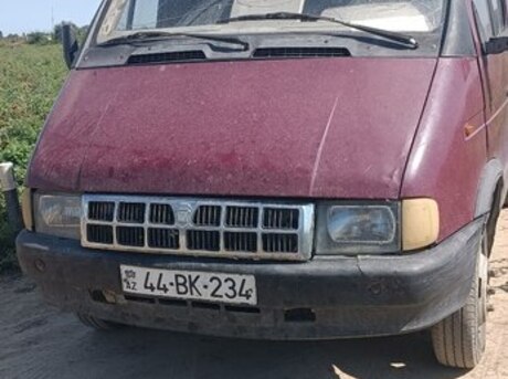GAZ 2705 2002